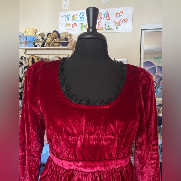 Widow Burgundy Lovers Anonymous Mini dress - Picture 8 of 8